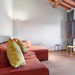 Hostly Arno Riverside Residence-10min From Tower Apartment Pisa