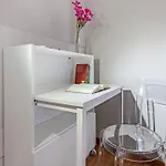 Hostly Arno Riverside Residence-10min From Tower Apartamento